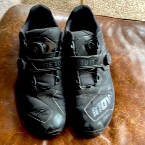 Inov-8 brand lifting shoe, size 11, boa tightening system,